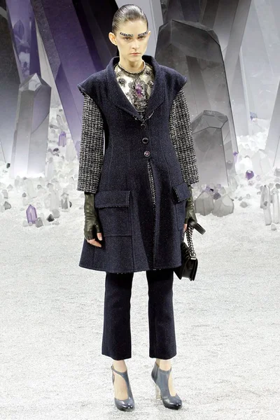 Look 45